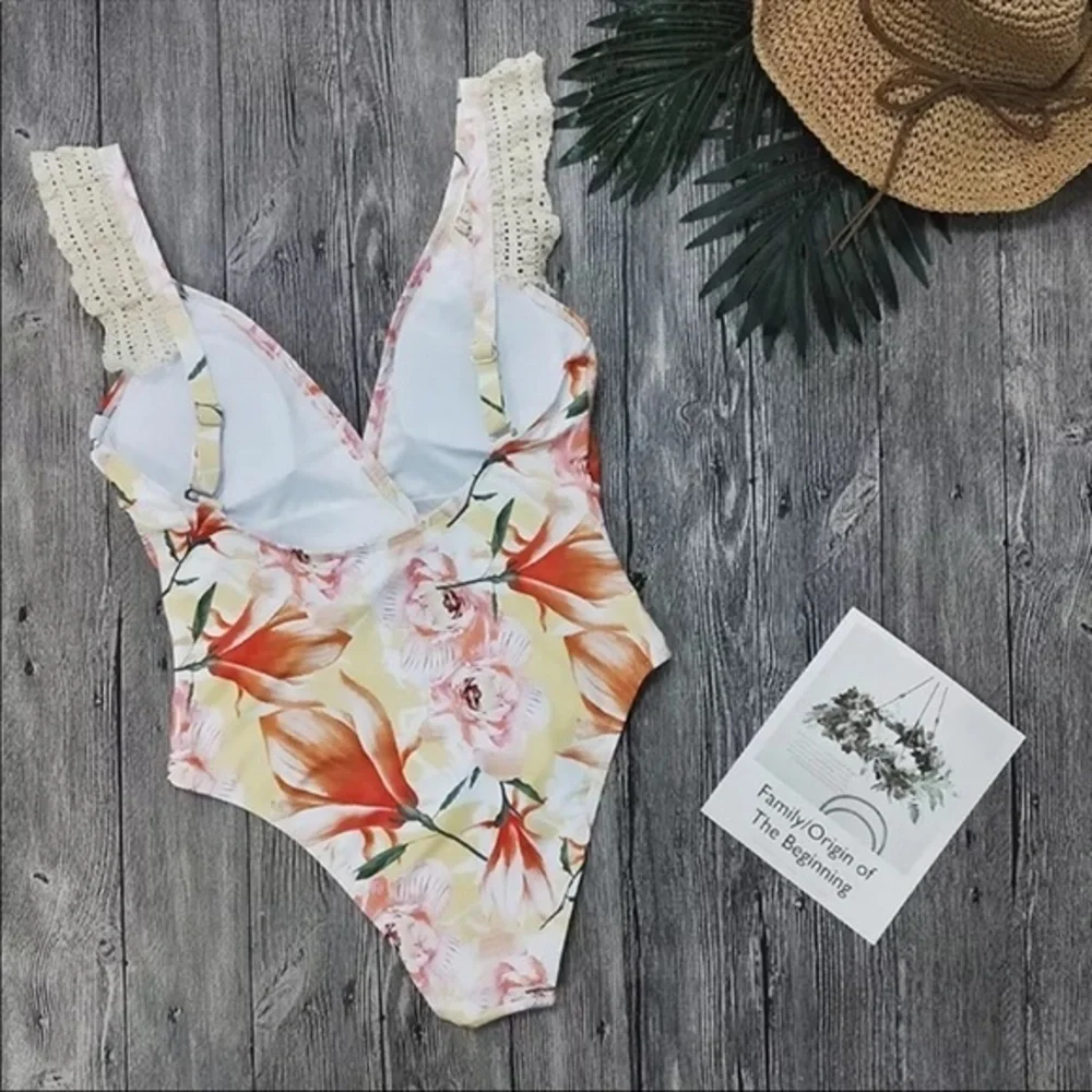 Soft Floral One-piece Swimsuit